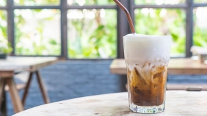 Resep Es Kopi Susu Gula Aren Yang Tidak Kalah Dengan Coffeeshop Kekinian