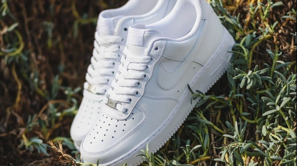 5 Sepatu Lokal Alternatif Nike Air Force 1 Dengan Harga Terjangkau