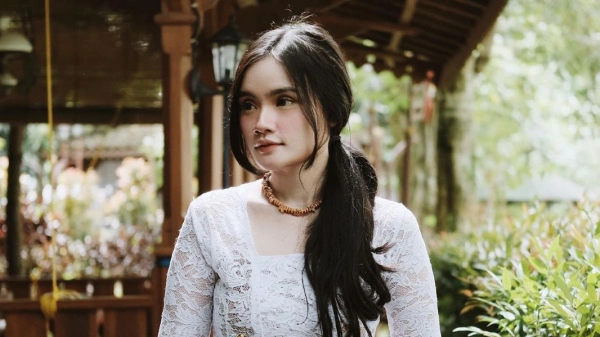 Fanny Soegi Rilis Lagu Dharma Bersama Record Label Milik Vindes