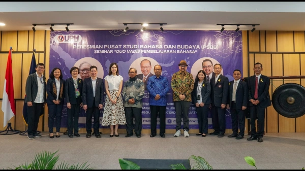 UPH Resmi Buka Pusat Studi Bahasa dan Budaya, Hadirkan Pelayanan Terbaik untuk Literasi dan Pendidikan Bahasa